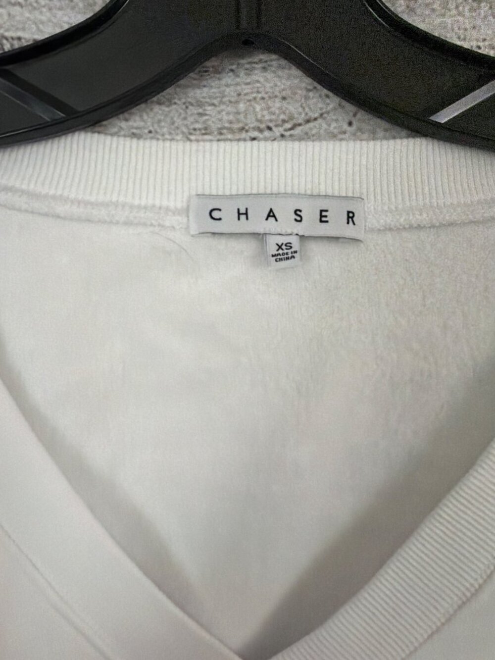 Chaser Pullover White V-Neck Sweatshirt Size XS - Picture 2 of 3